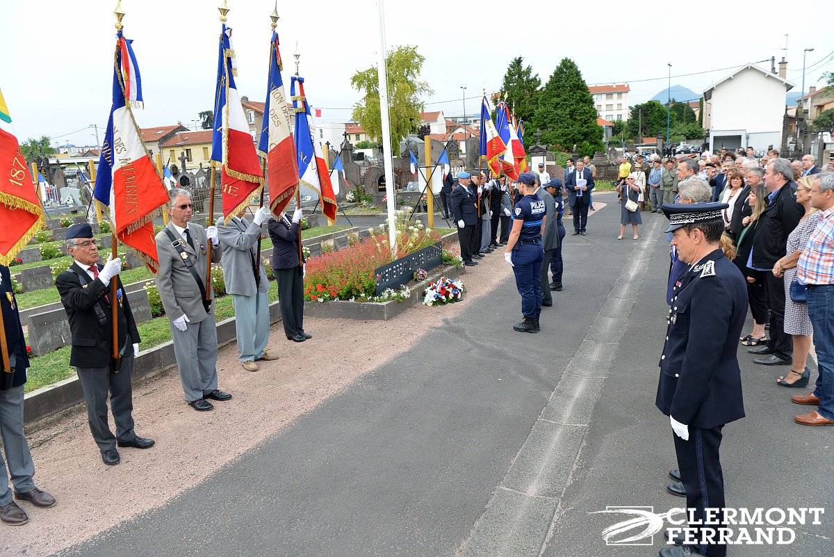 ClermontFd's tweet photo. Mardi 27 août, la Ville a commémoré les 75 ans de la Libération de Clermont-Ferrand. Une célébration pour rendre hommage aux combattants et plus particulièrement à Jeanne Vernusse et sa mère Marie-Louise qui ont recueilli deux enfants juifs pour leur éviter la déportation. https://t.co/DTIAg4H1s8