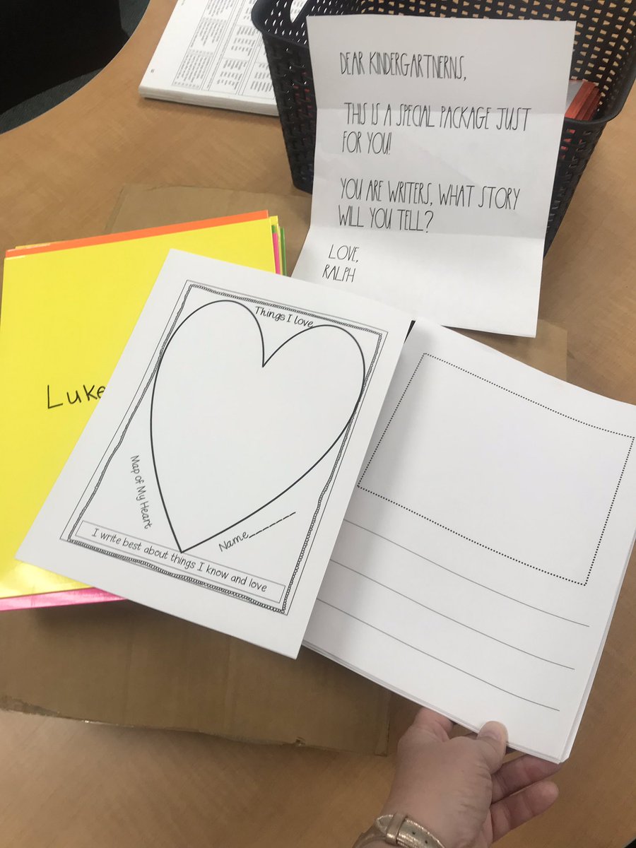 Mrs_Rennard's tweet photo. Today, we had a special package in our classroom from Ralph filled with shiny new writing folders, writing paper, and Heart Maps!!! These kinders were so excited to get started with their ideas!! #WeAreWriters https://t.co/o7ETDURIrZ