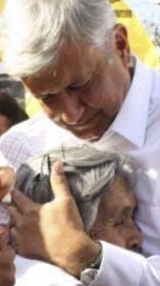 VirgilioHomero's tweet photo. #La4TAvanza 
@lopezobrador_
... ¡USTEDES ME VAN a JUZGAR, pero no olviden q todavía falta, q a USTEDES y A MÍ, NOS JUZGUE la HISTORIA!

El DESTINO se CUMPLE y SENTENCIA a sus ACTORES: A UN LUCHADOR SOCIAL q REALIZA sus ANHELOS y a un RÉGIMEN d CORRUPCIÓN q ENFRENTA sus EXCESOS. https://t.co/Anlrkrq2aL