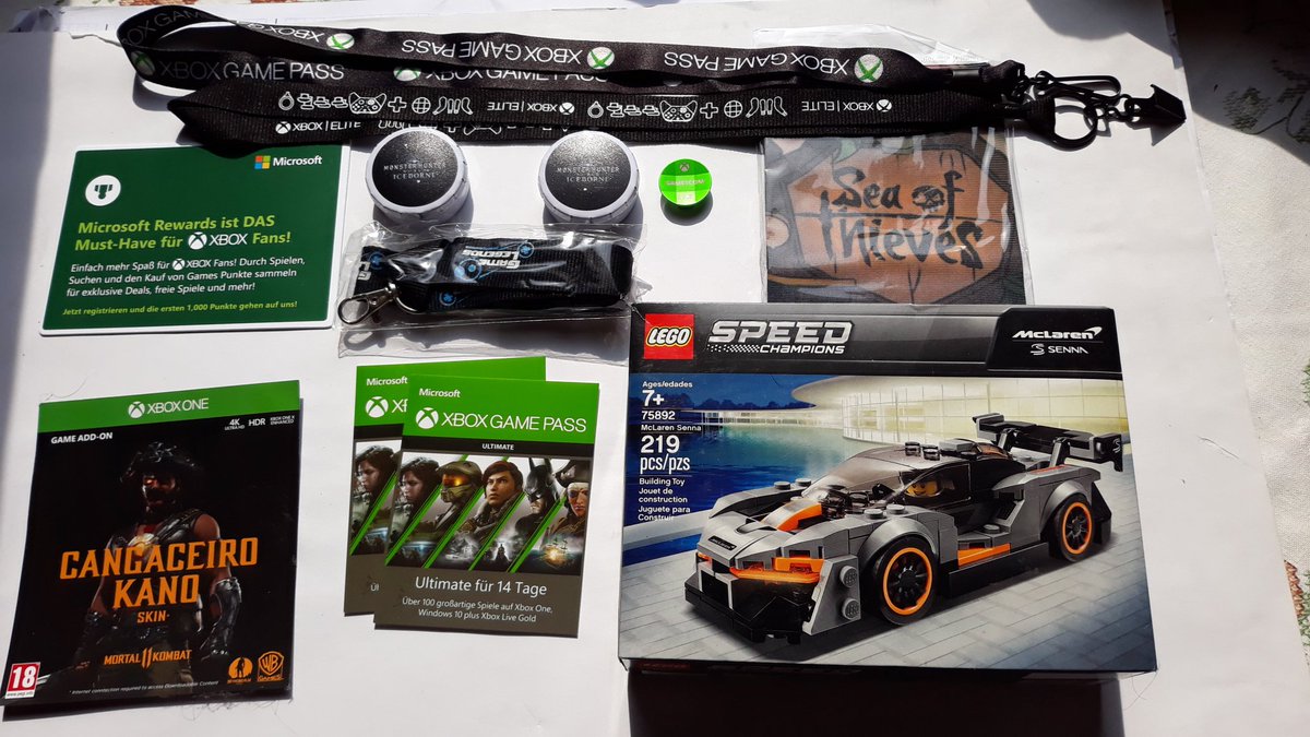 ForzathonDE's tweet image. #gamescom2019 Xbox Pakete zu gewinnen!
Wie?
RT diesen Tweet.
Like diesen Tweet
Und Follow @ForzathonDE 

Dieses Paket gibt es ZWEI MAL insgesamt. 
Zwei Gewinner wird es geben.

Wenn viele mitmachen haue ich noch einiges an Gamepass Ultimate raus! 
Ende 13. September 2019!