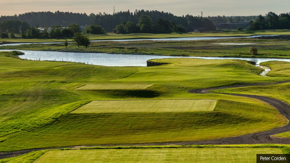 Henrik Stenson Golf Design makes its debut with a stadium layout for Österåker Golfklubb in Sweden. Toby Ingleton reports:

Read more: golfcoursearchitecture.net/content/214ste…