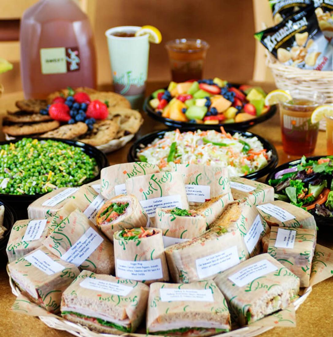 Do you have a meeting coming up? Have you thought about the food yet? Let us cater it for you!  And get $25 off your first catering order when you place it on line! View our catering menu here: ecs.page.link/GjaDT
😋💚😍🍓🥗
#justfresh #justfreshcatering #yum