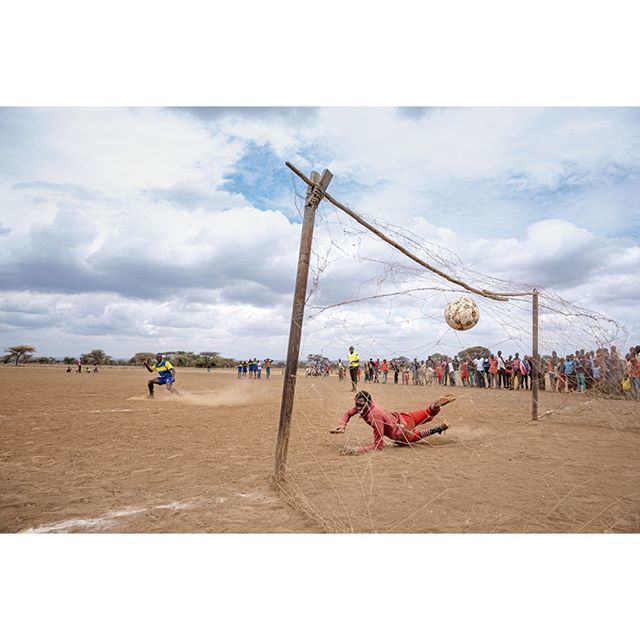 With this penalty the Iltilal soccer team won the tournament which was held to involve the male youth of the community in the alternative rite of passage of girls.
-
On assignment for @amrefflyingdoctors / @amrefhealthafrica -
#africa #kenya #photojourna… instagram.com/p/B1tYKEDldNP/