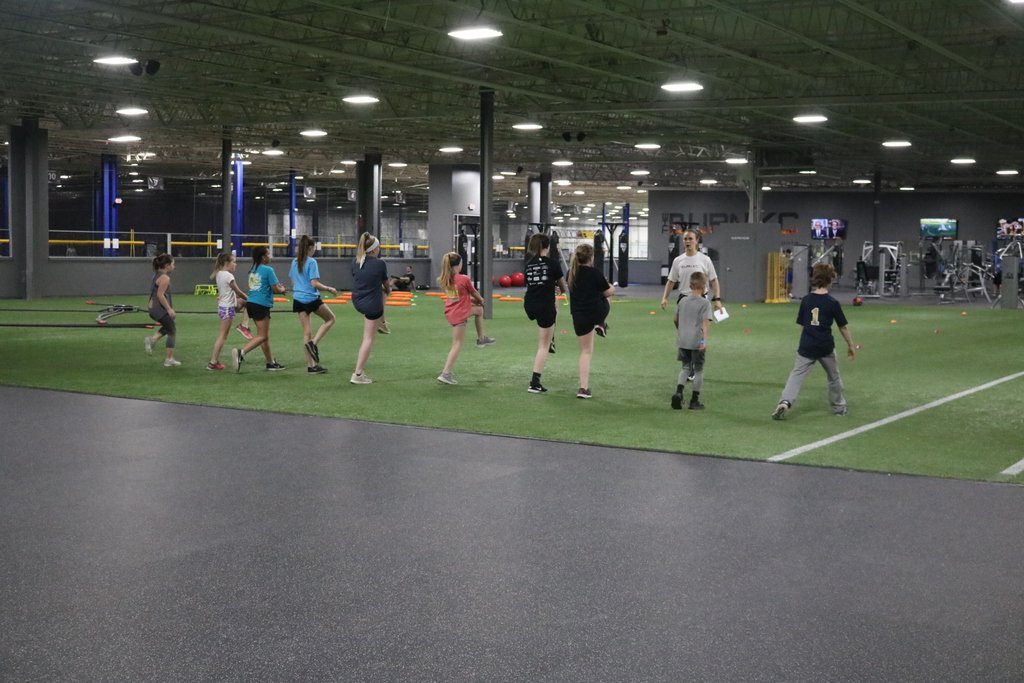 EliteCentersKC's tweet photo. Help your child excel in Fall Sports, or prep for the Spring season with @TheBurnKC’s youth sports performance classes! These sports specific classes help build on fundamentals and improve strength and agility. https://t.co/eKRFaj4smb