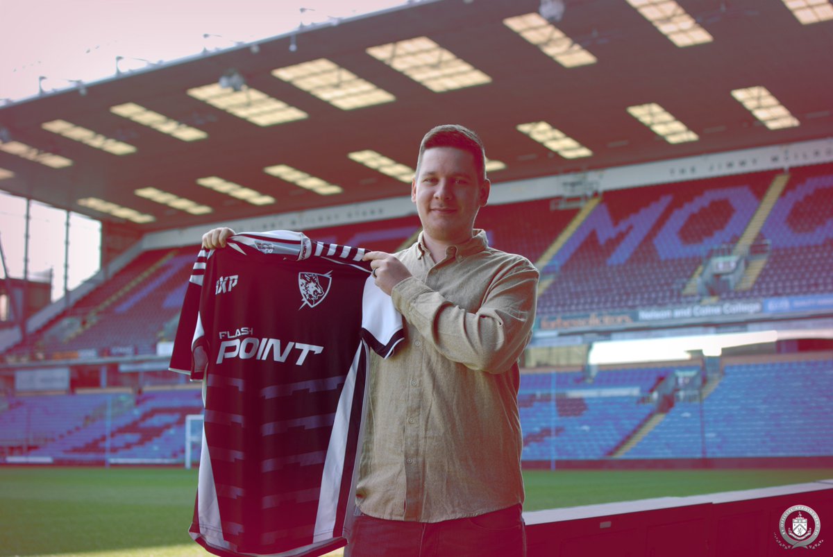 FlashPointGG's tweet photo. We are extremely proud to announce that @FlashPointGG is an Official Partner of @BurnleyOfficial for the 2019/20 Season. #FlashPointFamily ⚡️ ⚽️ https://t.co/2h0zAfRdb5