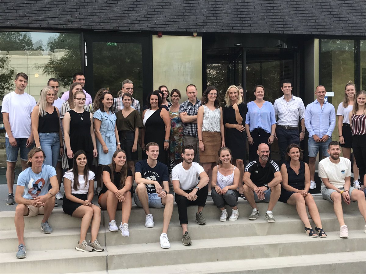 Deze studenten van de Master Healthy Ageing Professional wensen wij vanuit het domein Mens en Maatschappij heel veel succes toe! <a href="/Fontys/">Fontys</a>FHMG @FontysFPH <a href="/Pedagogiek1/">Fontys Hogeschool Pedagogiek</a> @FontysFHSS @fontysHRMenPsychologie <a href="/fhict/">FH ICT</a> <a href="/Sporthogeschool/">Sporthogeschool</a> @Fontys