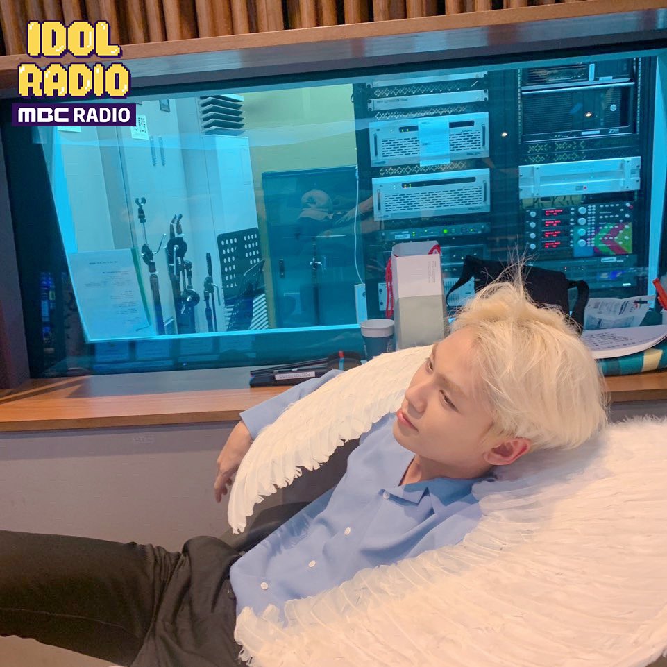 가든에 내려온 천사룽👼

#아이돌라디오 #IDOLRADIO #비투비 #정일훈 #룽디