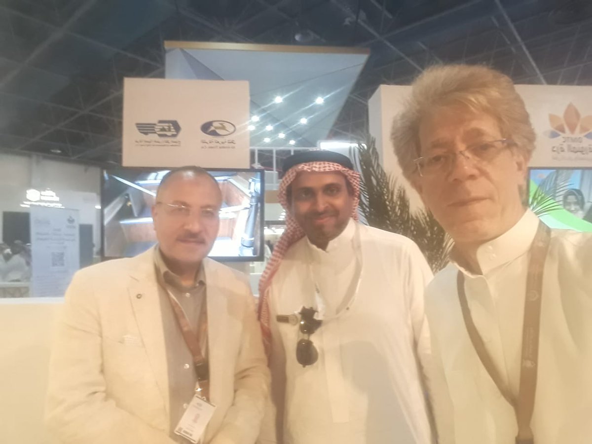 شركة المدينة المنورة والعربية لنقل الحجاج Almadinahajj Twitter