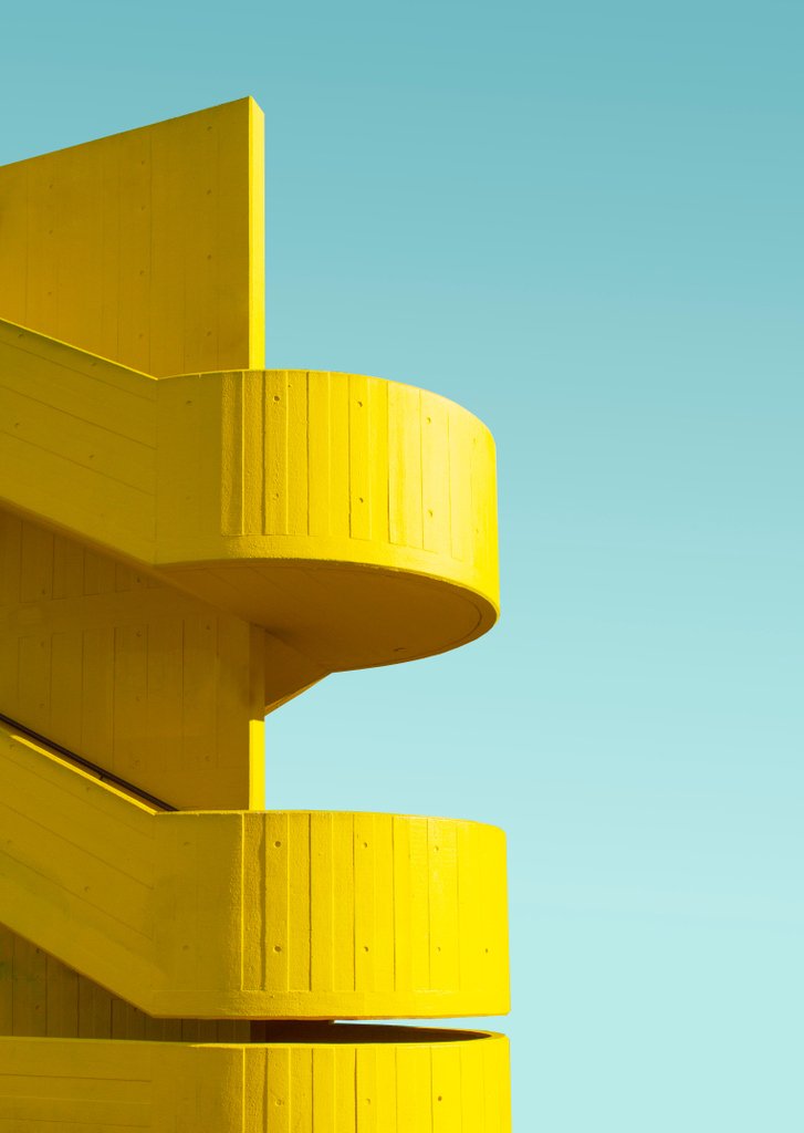 Inspired by architecture, we make functional, beautiful pieces that will stand the test of time.

#architectureanddesign
#builtenvironment
#designedtoperform
#madetolast
#borninlondon 
#madeineurope
#somo