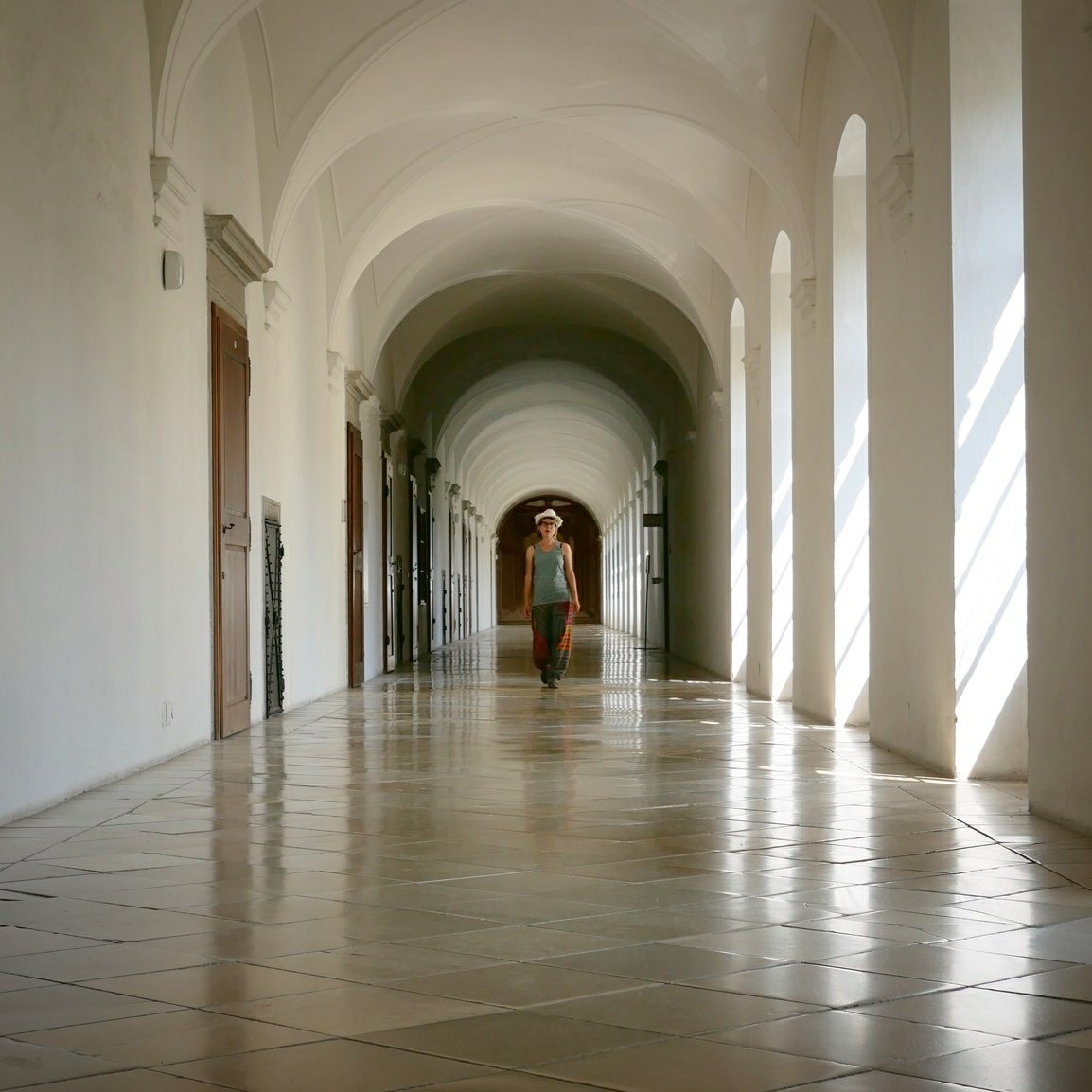 patatofriendly's tweet photo. Gli ultimi consigli dalla #DonauRegion sono dedicati a due attrazioni da visitare poco lontano dal #Danubio: il Monastero di Saint Florian (con la sua biblioteca) e il #paneum ovvero il museo del pane! Molto diversi ma meritano la sosta tra una pedalata e l'altra! #Austria https://t.co/n3CKQkk4qj