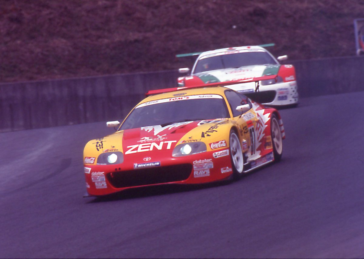 tomsracing's tweet photo. 歴代TOM'S #スープラ どの
カラーリングがお好きですか?
Which #SUPRA coloring do you like?
#TomsRacing #SuperGT
#車好きの人と繋がりたい
#トムス #80スープラ https://t.co/PQkVBErBkI