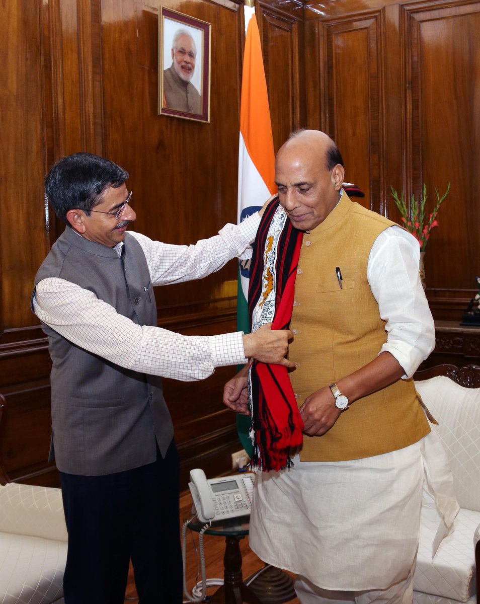 A Bharat Bhushan Babu Governor Of Nagaland Shri Ravindra Narayan Ravi Called On Raksha Mantri Shri Rajnathsingh In New Delhi Today T Co B2nvpmqukp Twitter A Bharat Bhushan Babu Governor Of Nagaland Shri Ravindra Narayan Ravi Called On Raksha Mantri Shri Rajnathsingh In New Delhi Today T Co B2nvpmqukp Twitter