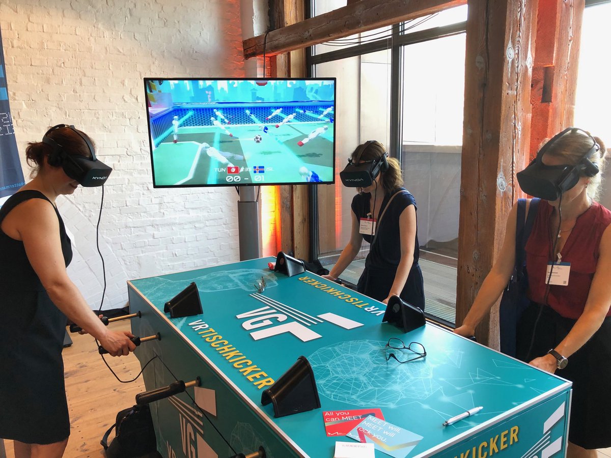 KarinSamland's tweet photo. Netzwerken im #MICE #Business heute in großem Umfang auf der #meethanse in #Hamburg. Danke @meetgermany_ für dieses großartige #event! @Hamburg_CVB https://t.co/HsDeg1IHg6
