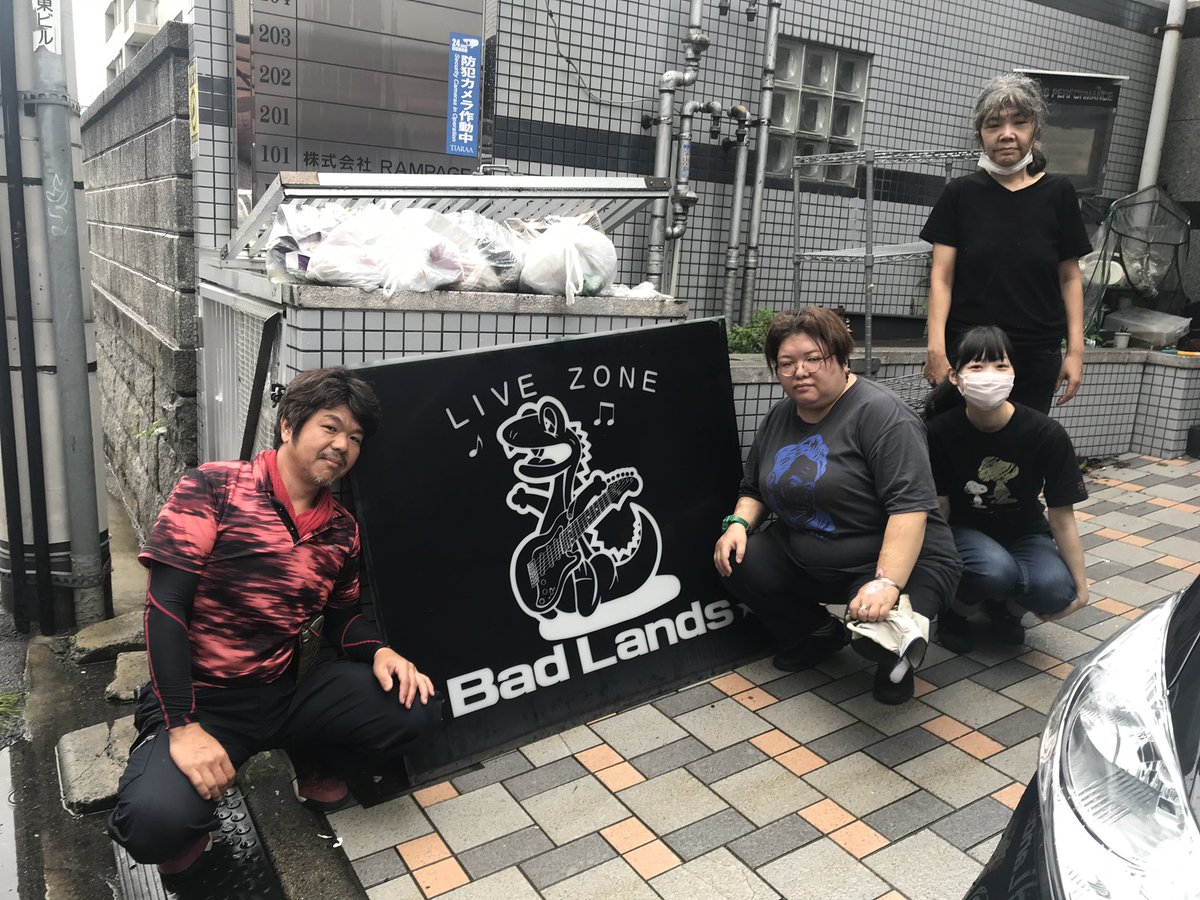 LIVE ZONE BadLands tweet media