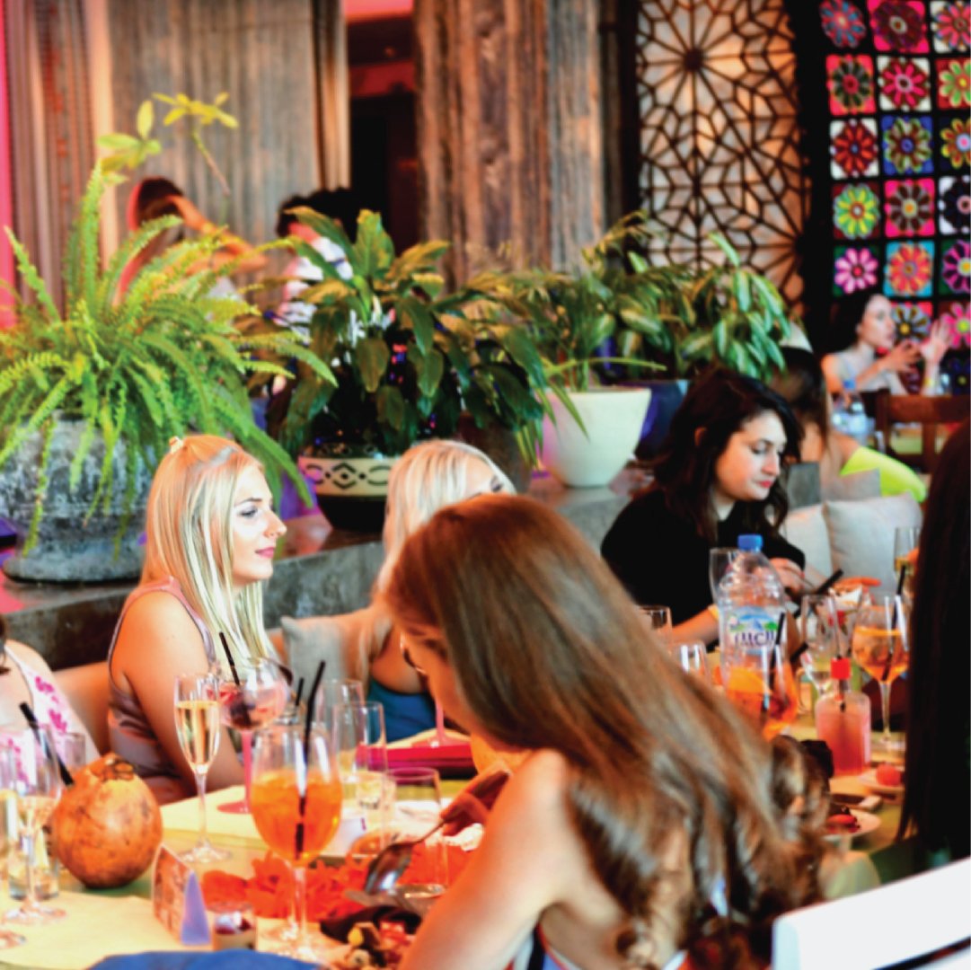 Staytus_Updates's tweet photo. Lusting over food? The Wanderlust #brunch will satisfy your cravings!

Vote now at the @WhatsOnDubai for Wanderlust as 'Favourite Brunch'! https://t.co/x5X6ihY7rE
