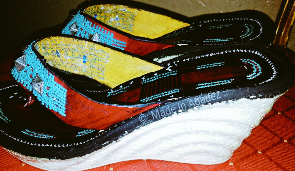 MadeInAgadez's tweet photo. #Teghateme (#Balka) représentent la touche féminine par excellence de votre tenue vestimentaire.
Pour vous distinguer, n'hésitez pas à miser sur nos modèles originaux, qui donneront à votre tenue un éclat.
Whatsapp : 0022793889558
📩 : madeinagadezco@gmail.com https://t.co/mV43LVa99J