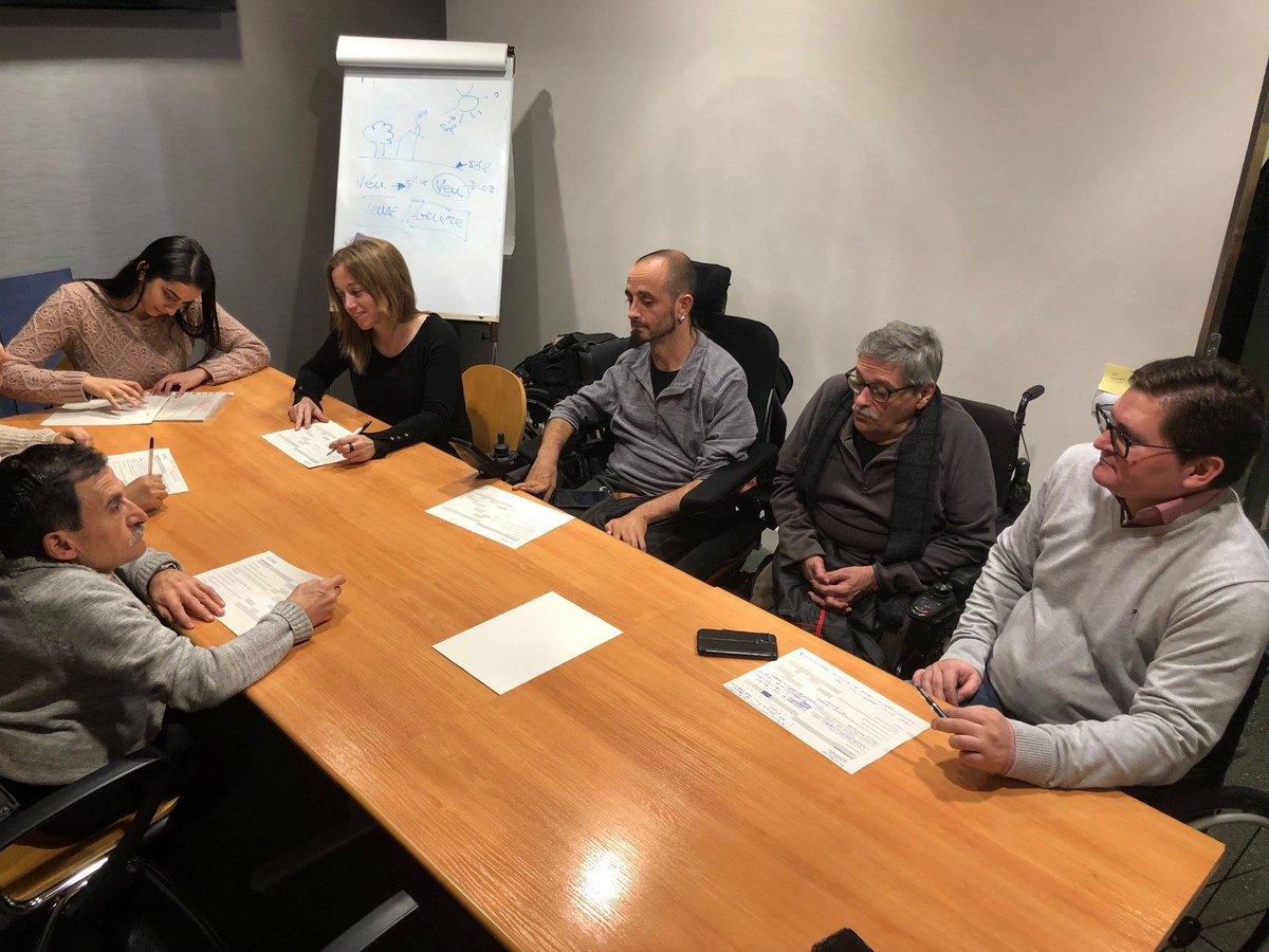 aspidlleida's tweet photo. El Grup d' #accessibilitat és un grup de socis/es col.laboradors d'ASPID que treballen per garantir els #drets i la eliminació de les #barreres arquitectòniques 👍☺
#SomTransformació #defensadedrets
Molt bona feina gràcies companys!! Info: https://t.co/qwl2lSQ9Xn https://t.co/h0Vfbfi3MZ