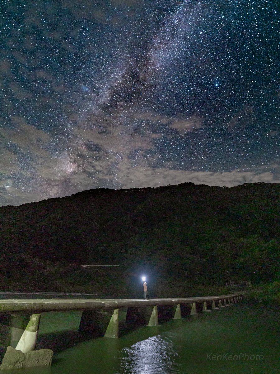 KenKenPhoto's tweet photo. 四万十川の沈下橋。
夜は星空がすごかった。

#高知 #四万十川 #沈下橋 #天の川 #MilkyWay 
#PASHADELIC #東京カメラ部 https://t.co/l9Xe03L5iA