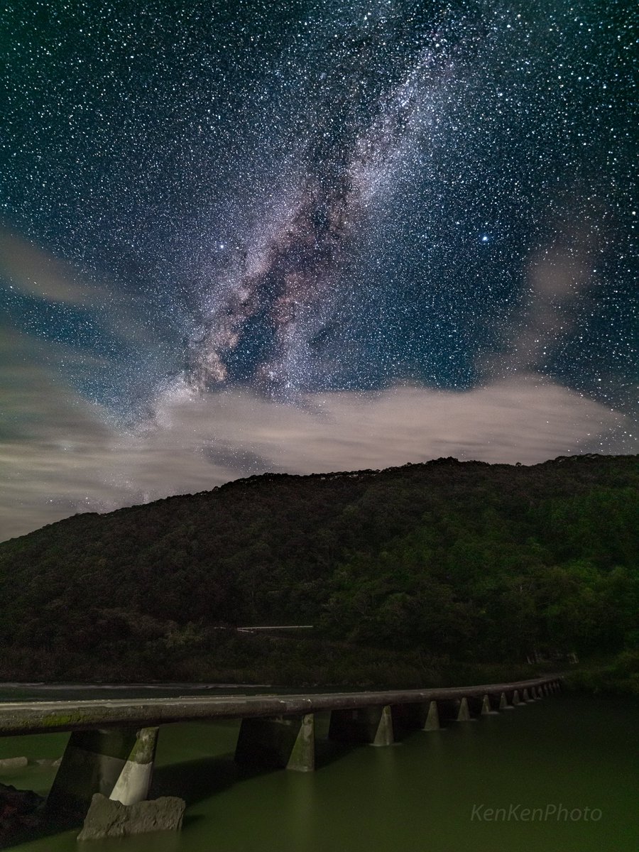 KenKenPhoto's tweet photo. 四万十川の沈下橋。
夜は星空がすごかった。

#高知 #四万十川 #沈下橋 #天の川 #MilkyWay 
#PASHADELIC #東京カメラ部 https://t.co/l9Xe03L5iA