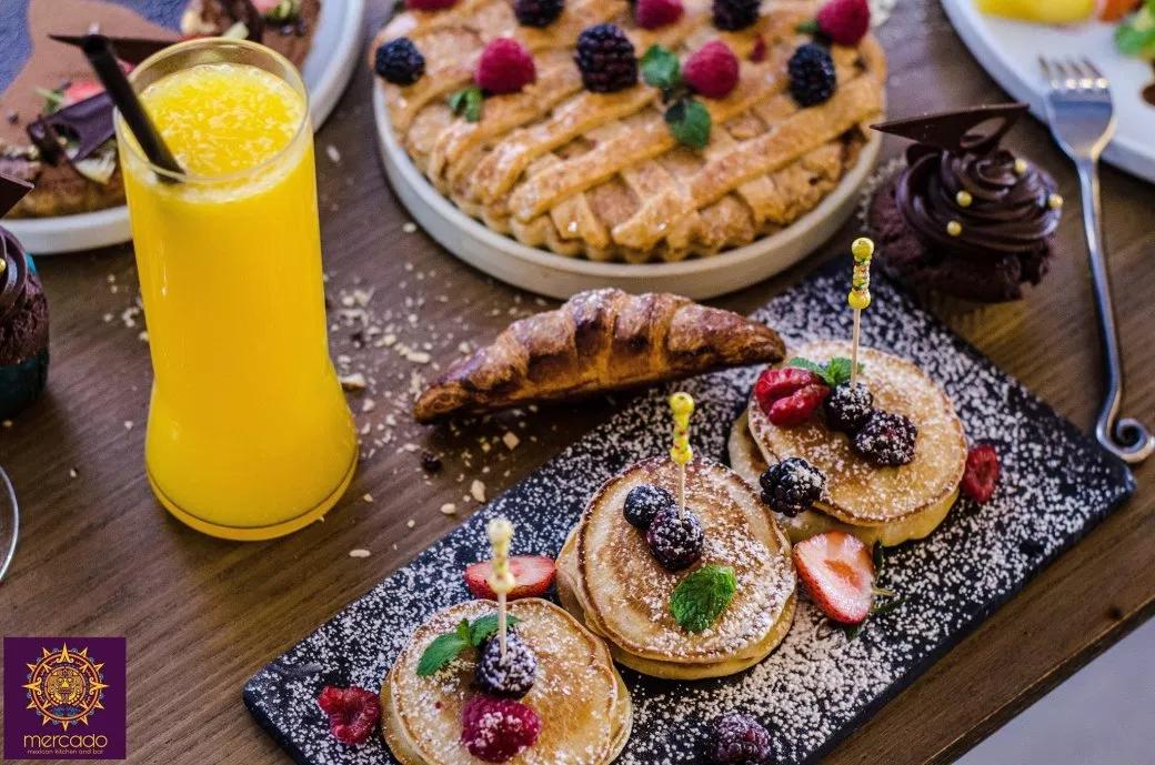 goplacesdigital's tweet photo. โYou canโt just eat good food. Youโve got to talk about it too. And youโve got to talk about it to somebody who understands that kind of food.โ
Eating Our Way Across Nairobi
https://t.co/NGkHKE1Ppl
#WednesdayMotivation #GoPlacesMagazine #Foodies #lunchtime https://t.co/bO6HrQ8nPL
