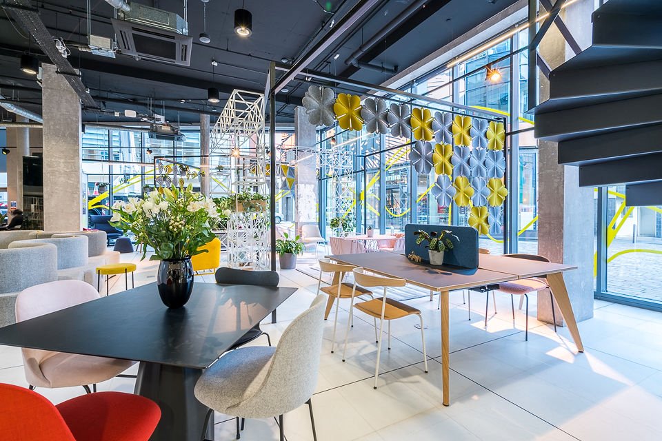 Umbrella Furniture tweet media