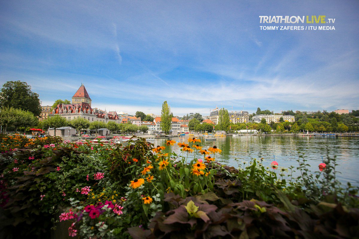worldtriathlon's tweet image. Lausanne, boasting views of Lake Geneva, is the stage for the World Championships this week! It's the home to the International Olympic Committee HQ and is ready to showcase the world's best triathletes in action! 
📷 by @tzaferes
📺 Streaming in full on TriathlonLive.TV