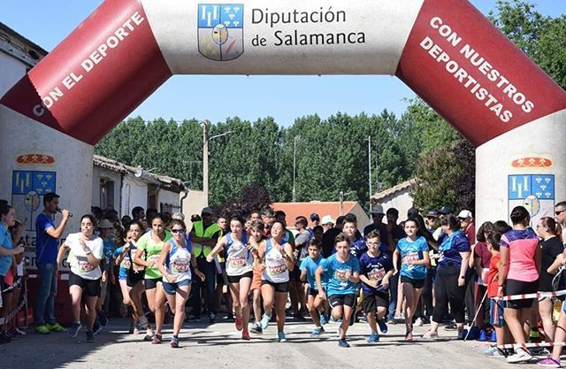 Loadingbodymind's tweet photo. 📢 Loading patrocinador oficial en la 🏃 IV Carrera Solidaria Un Nuevo Impulso🏃 , carrera en beneficios al estudio de la Esclerosis Múltiple. Un placer poder apoyar en una buena causa 💪.
#loadingsolidaria #esclerosismultiple #responsabilidadsocial #energybar #barritaenerge… https://t.co/HH5BvSIYwg