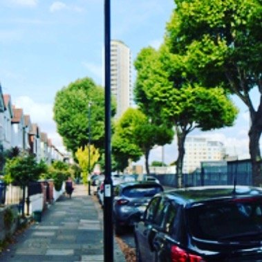 stopthetowers1's tweet photo. #southernbridge playing a game of #hidetheskyscraper in their marketing.... funnily enough if you step to the side you can still see it (or of course in winter when there are no leaves) #stopthetowers #W13 @juliangbell @cllrshitalmanro @GregoryStafford @_petermason https://t.co/VB2D83byQS