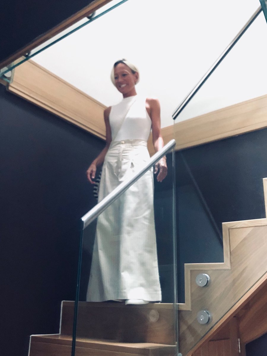 Ruth_ITV's tweet photo. A very important day today..  ⁦@Cancer_wales⁩ 
#Ambassador 
#WednesdayMotivation 
#lifesavers
#behindthescenes https://t.co/8Cl9FordVW
