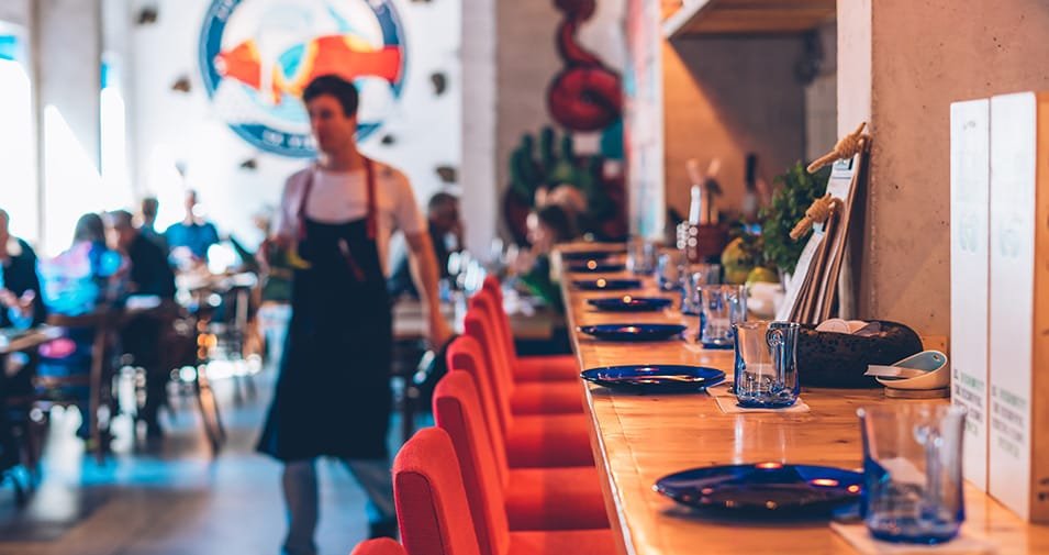 abcMallorca's tweet photo. Palma es una ciudad cosmopolita, así que tanto si te apetece algo tradicional 🥘 como explorar la gastronomía del mundo🍜, ¡en la capital mallorquina tienes muchísimas opciones!🍴
¿List@ para disfrutar de la buena mesa? 😄
#Palma #HoradeComer #Foodie
https://t.co/I60hGSp4Cv https://t.co/V0ENrOGa4T