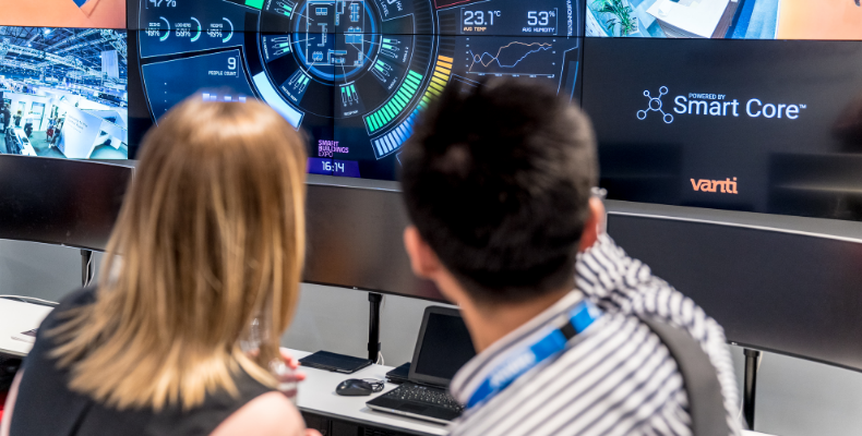 B_4_E's tweet photo. .@Facilities_Show announces another successful event: The June gathering saw a 3% increase in visitor numbers, with high profile speakers - including @JonnyWilkinson - and almost 300 exhibitors among the attractions.
#facilities #education https://t.co/3xj0KBVdh6 https://t.co/BfzPpqPVo9