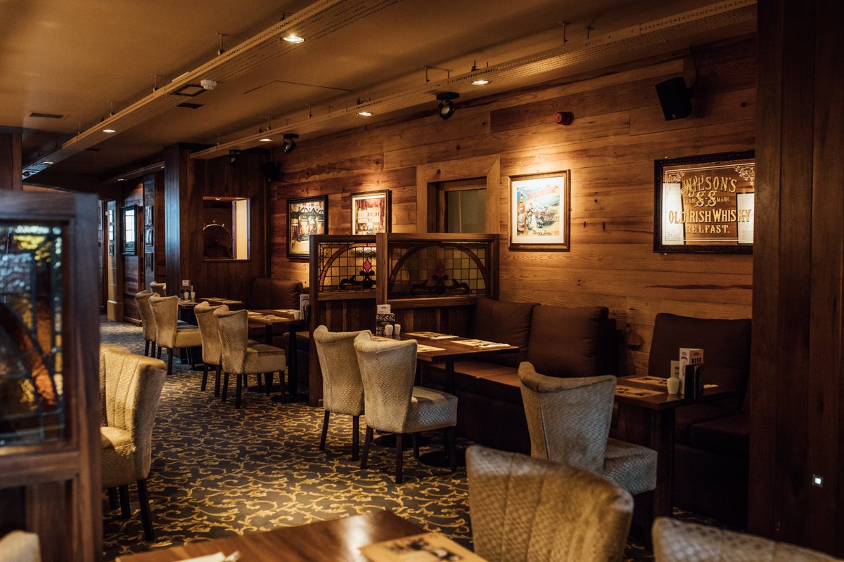 ROBINSONS BAR tweet media