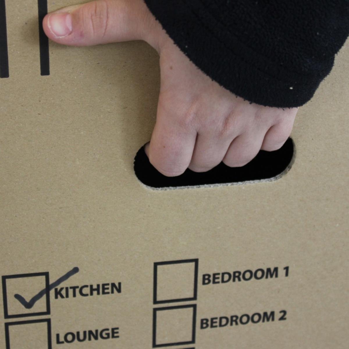 DGTboxes's tweet photo. Our amazing #DirectGlobalTradingBoxes are so easy to put together and use! 👍
They even have handy carry handles to make moving boxes from one room to the next easy-peasy! 📦

#movingday #newhome #packing #boxes #storage #movinghouse #quality #onlineshop #bestboxes #UK #Yorkshire https://t.co/waT7akztb8