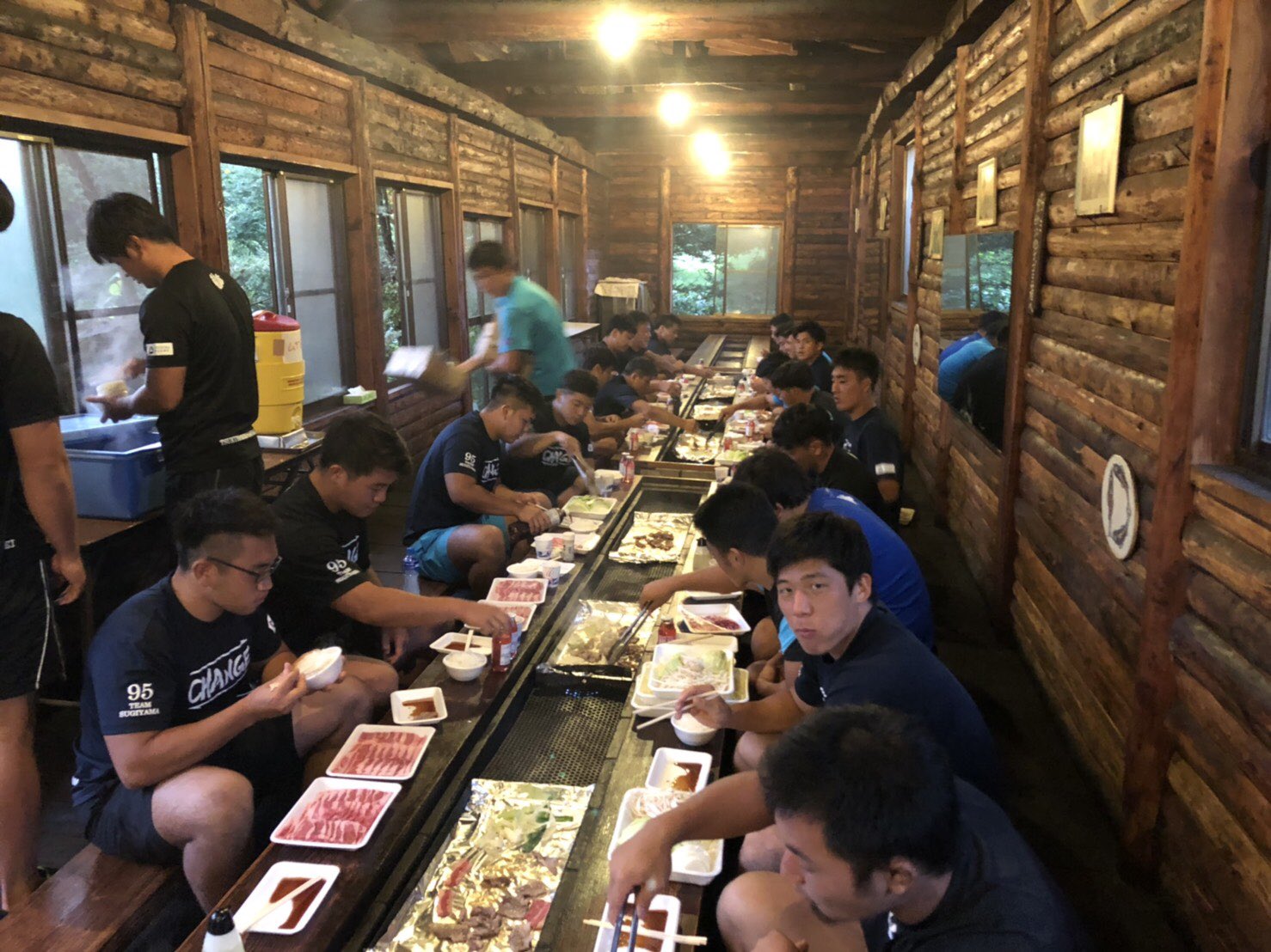 筑波大学ラグビー部 菅平合宿4日目 今日は全体としてリカバリーを行いました 午前にアイスバスやストレッチなどをし 夕方からはホテルからバスで移動してグリーンパークにてbbqをしました 共同生活やbbqを通して チームとして 筑波大学ラグビー部 菅平合宿4日目 今日は全体としてリカバリーを行いました 午前にアイスバスやストレッチなどをし 夕方からはホテルからバスで移動してグリーンパークにてbbqをしました 共同生活やbbqを通して チームとして