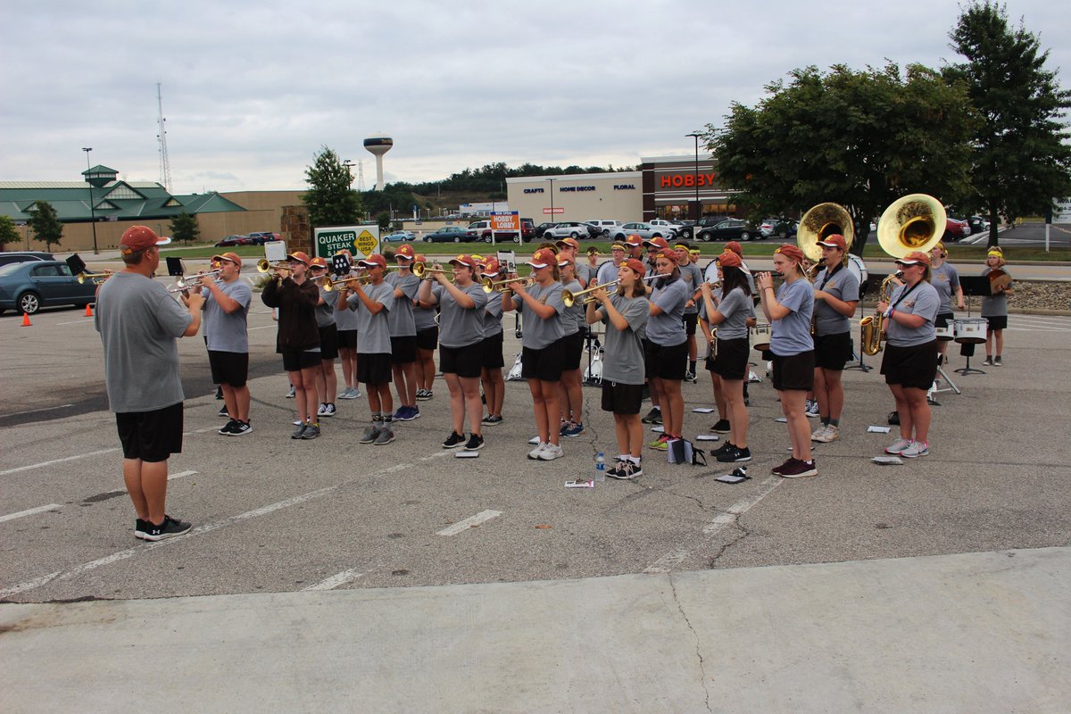 MCSWV's tweet photo. ICYMI: The 6th annual @WTRF7News Sports Zone High School Kickoff Show featured performances from the @JMHS_Band with appearances by the Cameron High School and @JMHSMonarchs football teams and cheerleaders. https://t.co/5J6Q4ItPxX https://t.co/hBXyedMMjh