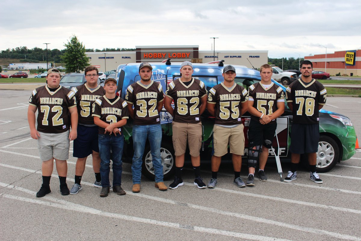 MCSWV's tweet photo. ICYMI: The 6th annual @WTRF7News Sports Zone High School Kickoff Show featured performances from the @JMHS_Band with appearances by the Cameron High School and @JMHSMonarchs football teams and cheerleaders. https://t.co/5J6Q4ItPxX https://t.co/hBXyedMMjh