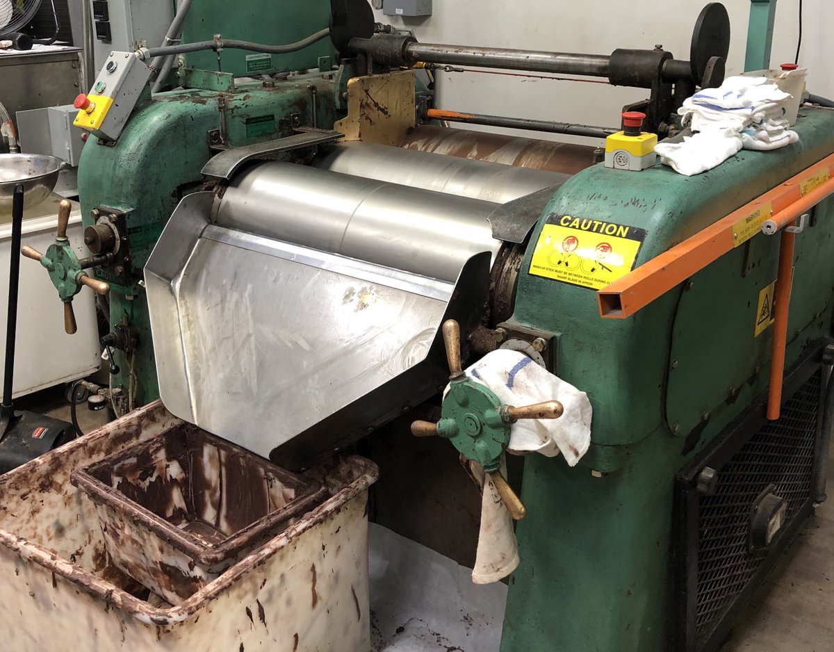 pdgcocoa's tweet photo. This is the final step of #chocolate refining at @RaakaChocolate: the roller, after the #melanger. https://t.co/qKf58ieOBe