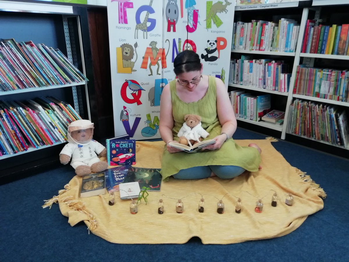 BargoedLib's tweet photo. Reading with friends!
Make #SpaceForReading
#StoryCorner @BargoedLib
@readingagency
#SpaceChase 👩🚀👽☄️🛸🌕🚀👨🚀
#SummerReadingChallenge
https://t.co/WMxMQL0xBl https://t.co/pLAWCw17OC
