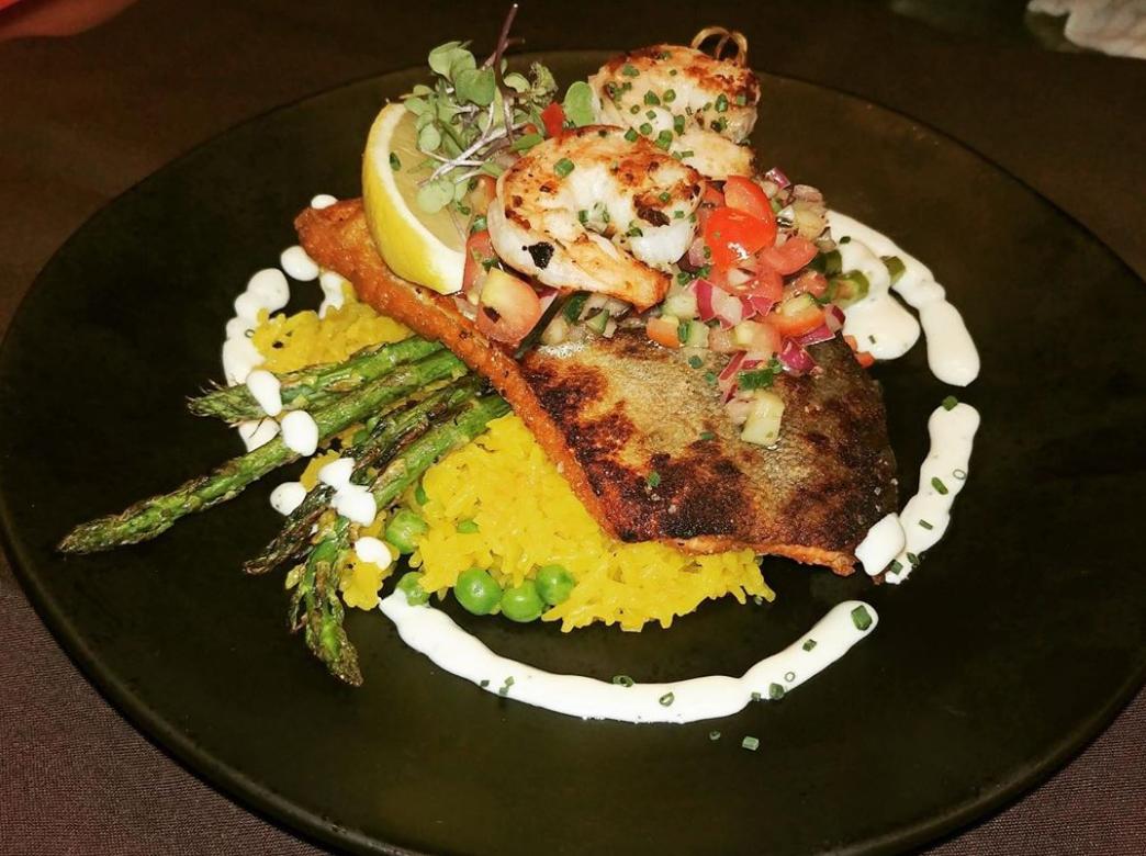 Stone House Dining tweet media