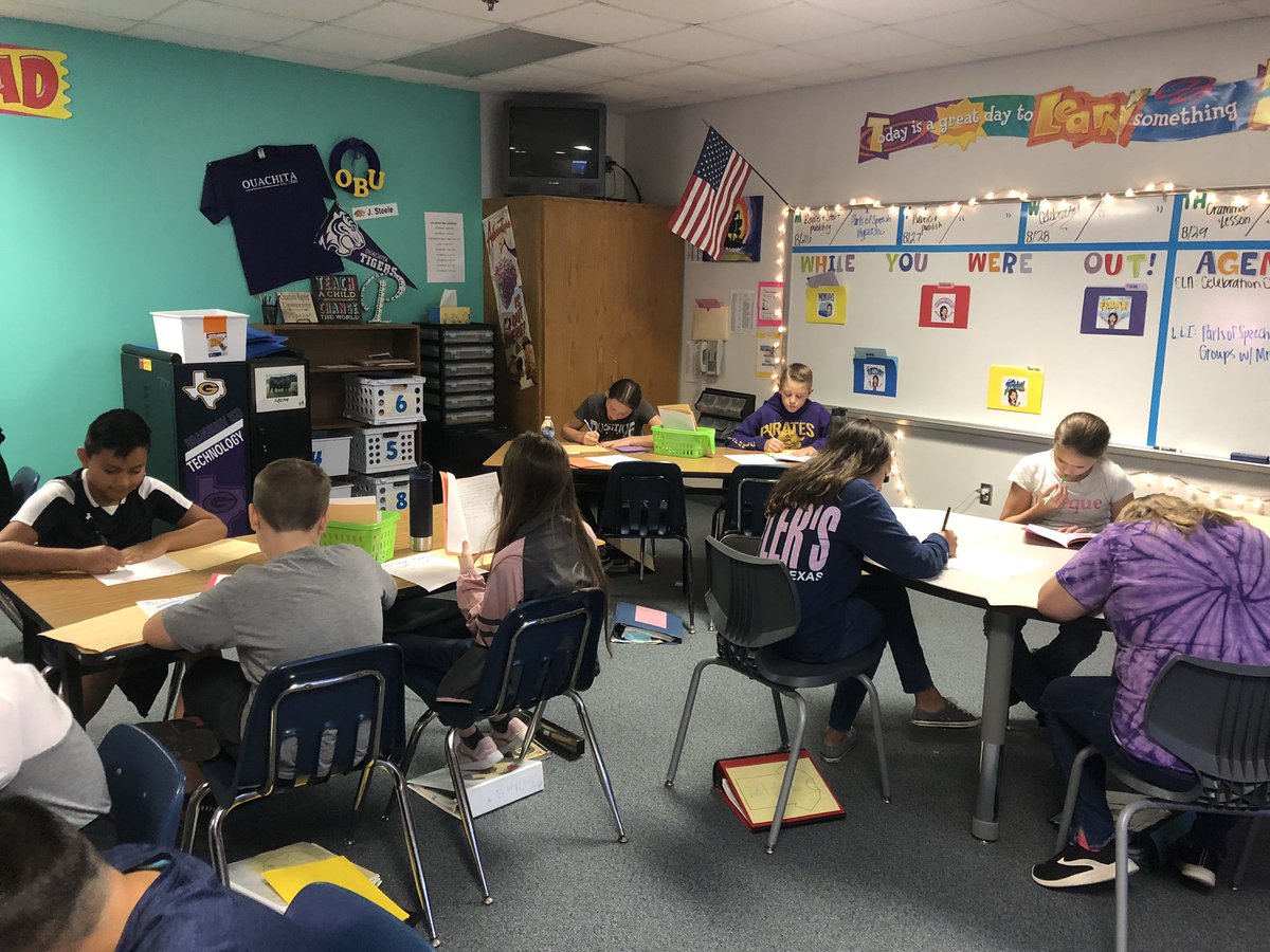 JPullano2292's tweet image. Today we are celebrating our first personal narrative by doing a gallery walk and leaving positive feedback for our classmates! #unitsofstudy #writing @ActonMS_AVID