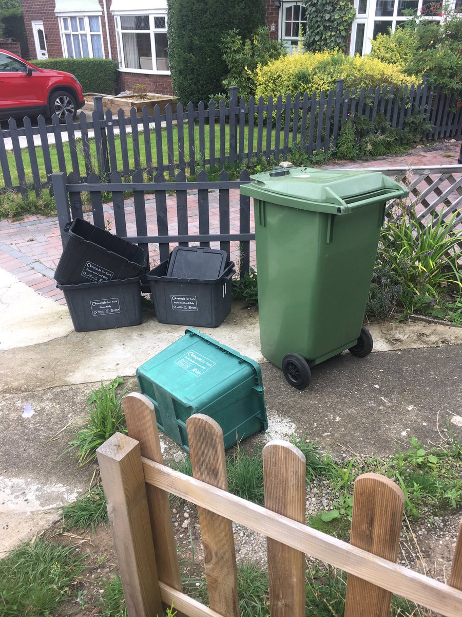 D_CRAWFORTH's tweet photo. @CityofYork getting a bit ridiculous how people come home to recycling bins thrown all over their drives, week after week, when originally placing them carefully to not block access. #wouldfailtetris https://t.co/xiSMZSwGtp