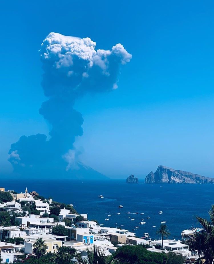 #stromboli #Sicilia 

Foto via #instagram