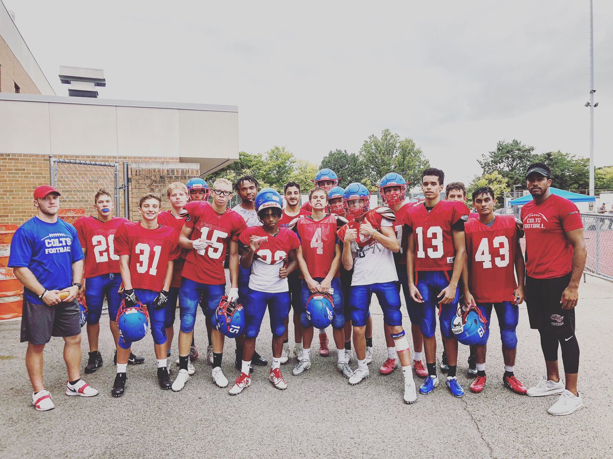 Coach_Fitz__'s tweet image. Coaching these young men has been a blessing and an opportunity to mold our future through hard word and high expectations. Hardest working group of WRs in 5A! The grind does NOT stop! @CVColtsFootball @Coach_Bron #CVColts