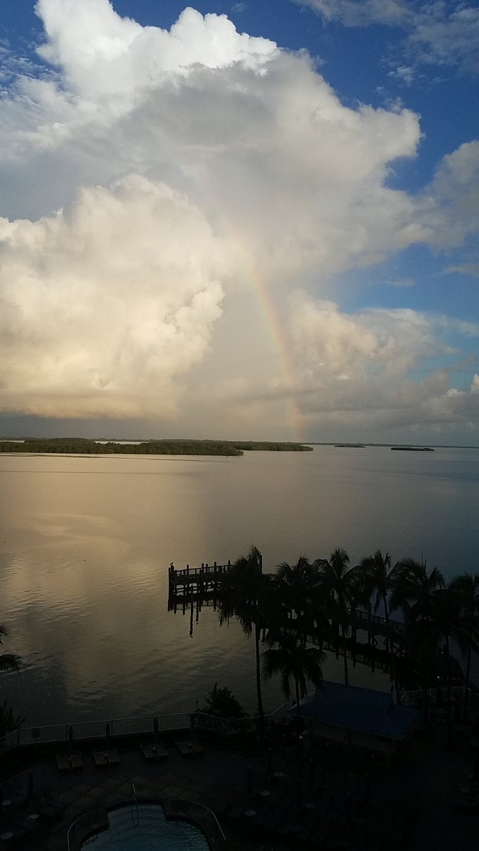 CarolGatorUF's tweet photo. It's going to be a great day at #EPAF2019 - can't go wrong when the day starts with rainbows! https://t.co/V5rnz96dZN
