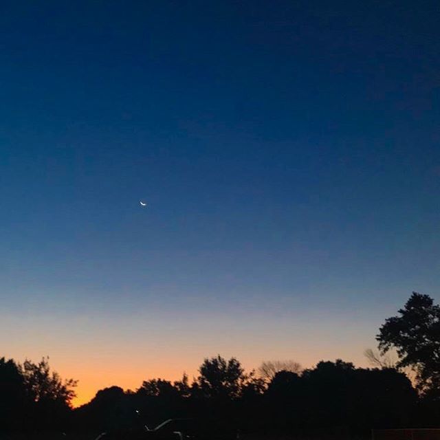 flippingfor1st's tweet photo. A great workout 🚴‍♀️ with @calz75, my dad, @hailey.neels &amp; friends ➕ this view is worth hearing my ⏰ go off!
📷: @hailey.ann.photography https://t.co/Vtq5uEJoxx https://t.co/3BHyvnsW4t