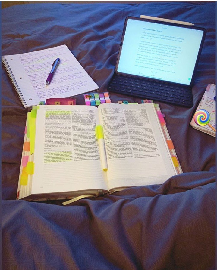 beingfayth's tweet photo. You Gotta put some Grind  behind  that prayer... 
How I start my day.. 
#journal 
#BibleStudy 
#notebook https://t.co/mjqf8UWDsg