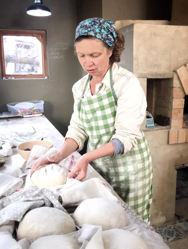 SwellendamS's tweet photo. Song of Wheat: Rustic Country Bread Baking Workshop done and dusted!
During this 3 day workshop the participants learned to make an easy, slow process, country style yeast bread, sourdough bread.
#breadbakingworkshop https://t.co/YPZMtKCG57