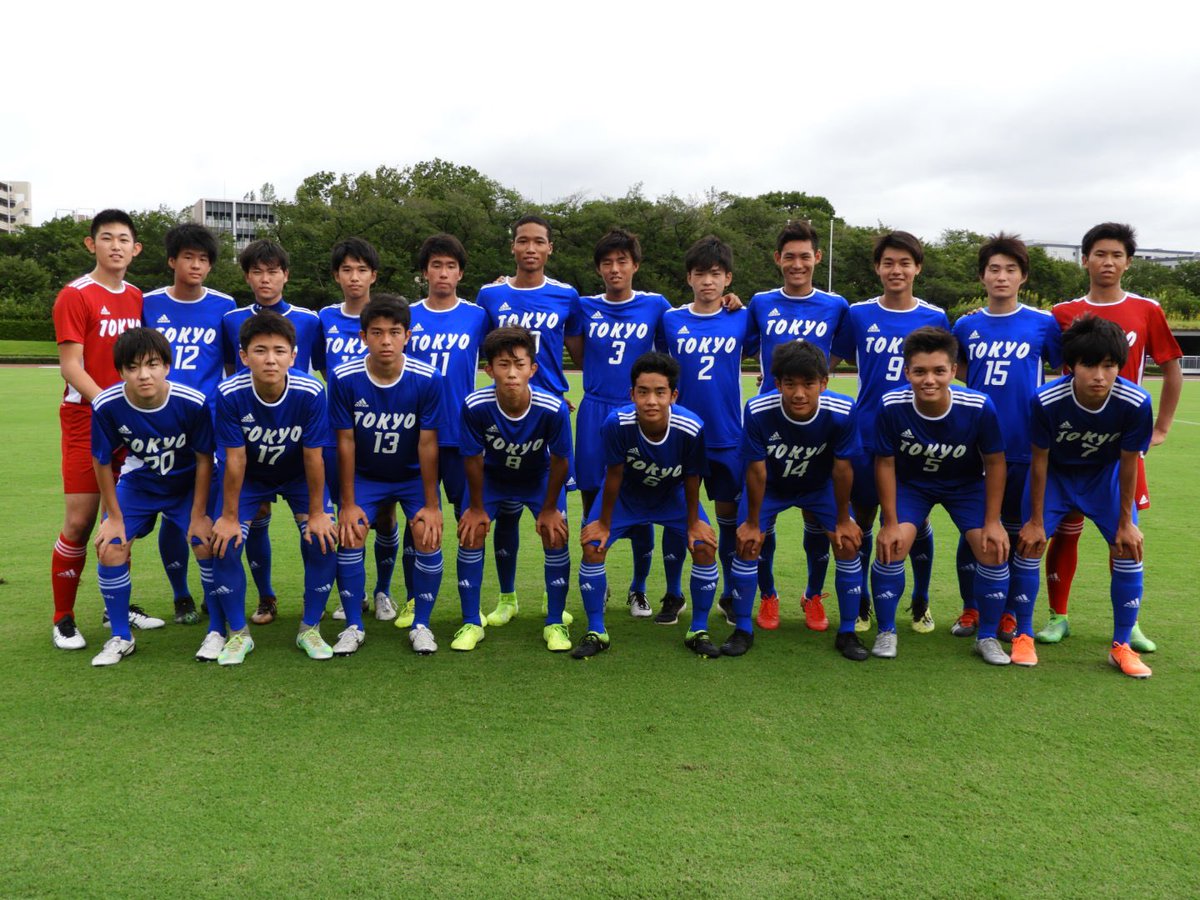 Fcトリプレッタ 東京都クラブユース選抜u 18 Vs大成高校 0 0 本日は 東京都クラブユース選抜u 18チャレンジマッチが行われました トリプレッタからは 谷口丈士 北原康太 渡辺琉偉 島倉優作の4名の選手がピッチで活躍しました 雨が降る中 本日