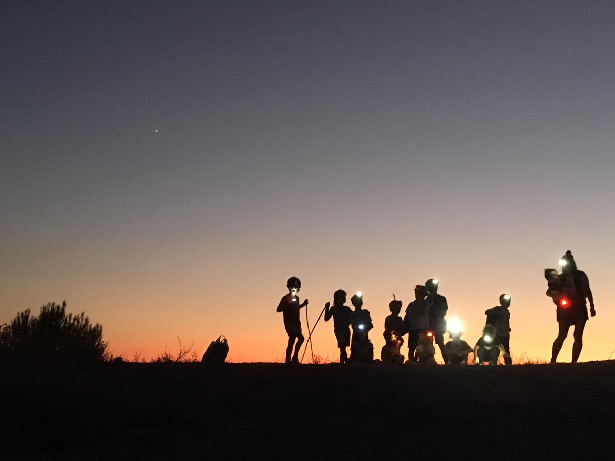 JaviChain's tweet image. Espectacular atardecer en la sierra de #Granada; acampada con los niños aprovechando los últimos días de verano...
#verano2019 #granada #tiempobrasero @tiempobrasero #atardeceres #planesfamiliares