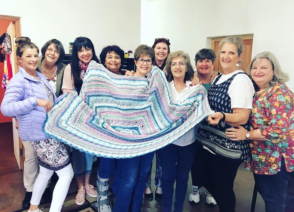 SwellendamS's tweet photo. GET HOOKED! on Knitting and Crochet Workshop.
This was a casual, relaxed, interactive course run by 3 ladies Anelma, Sanita and Cecily, who are passionate about the crafts and who assisted the participants where needed. 
#winterschool #knitting #crocheting #gethookedonknitting https://t.co/Y8aJGBZqVG